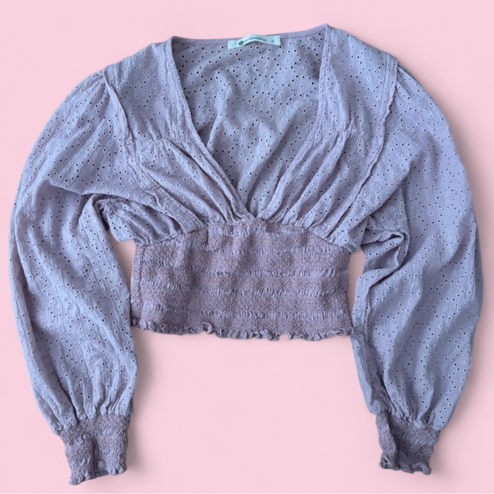 Lavender Eyelet Smocked Crop Top Long Sleeve V-Neck Cottagecore Feminine Small